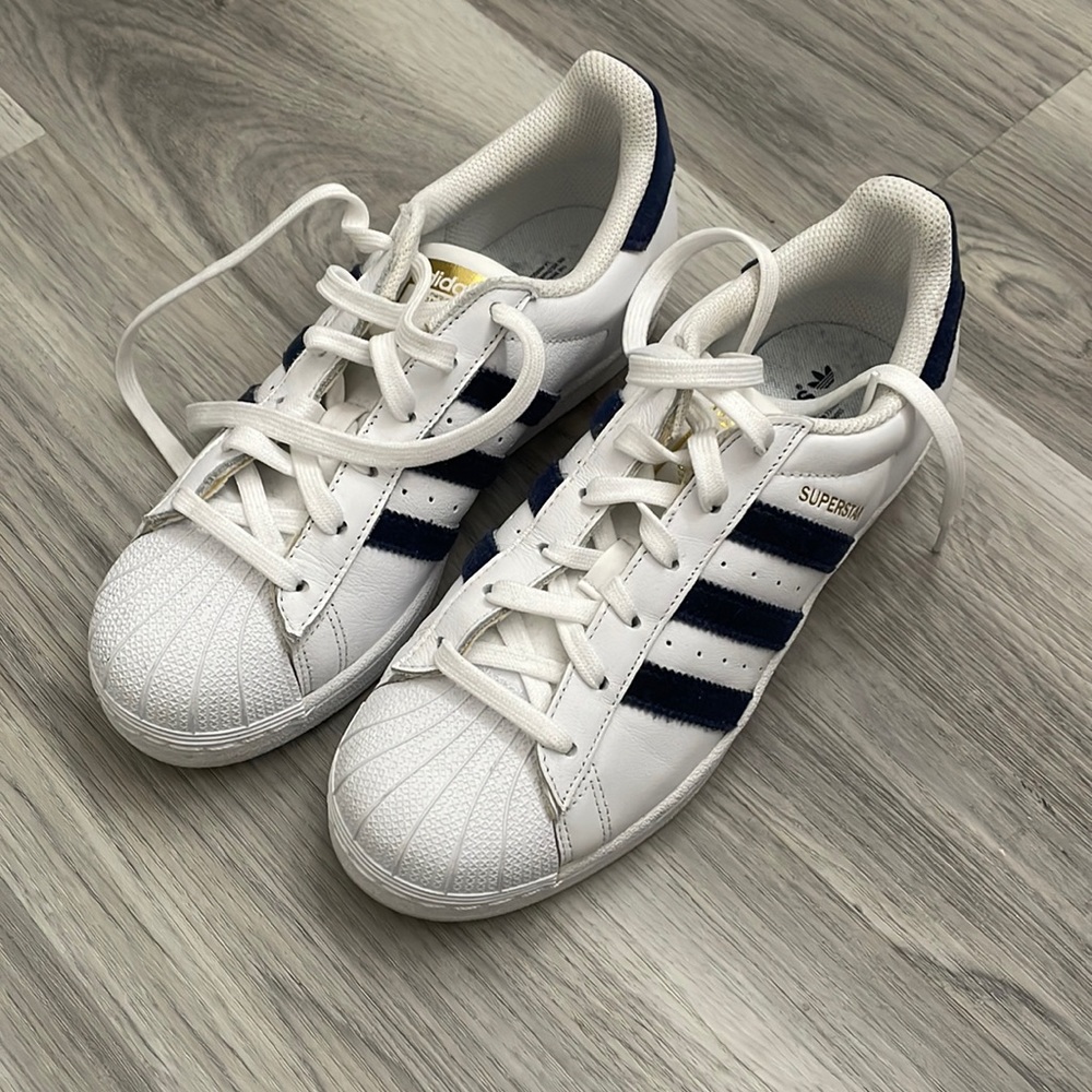 Adidas original superstars